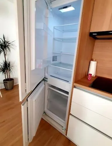 Spacious Loft, Parking Free M